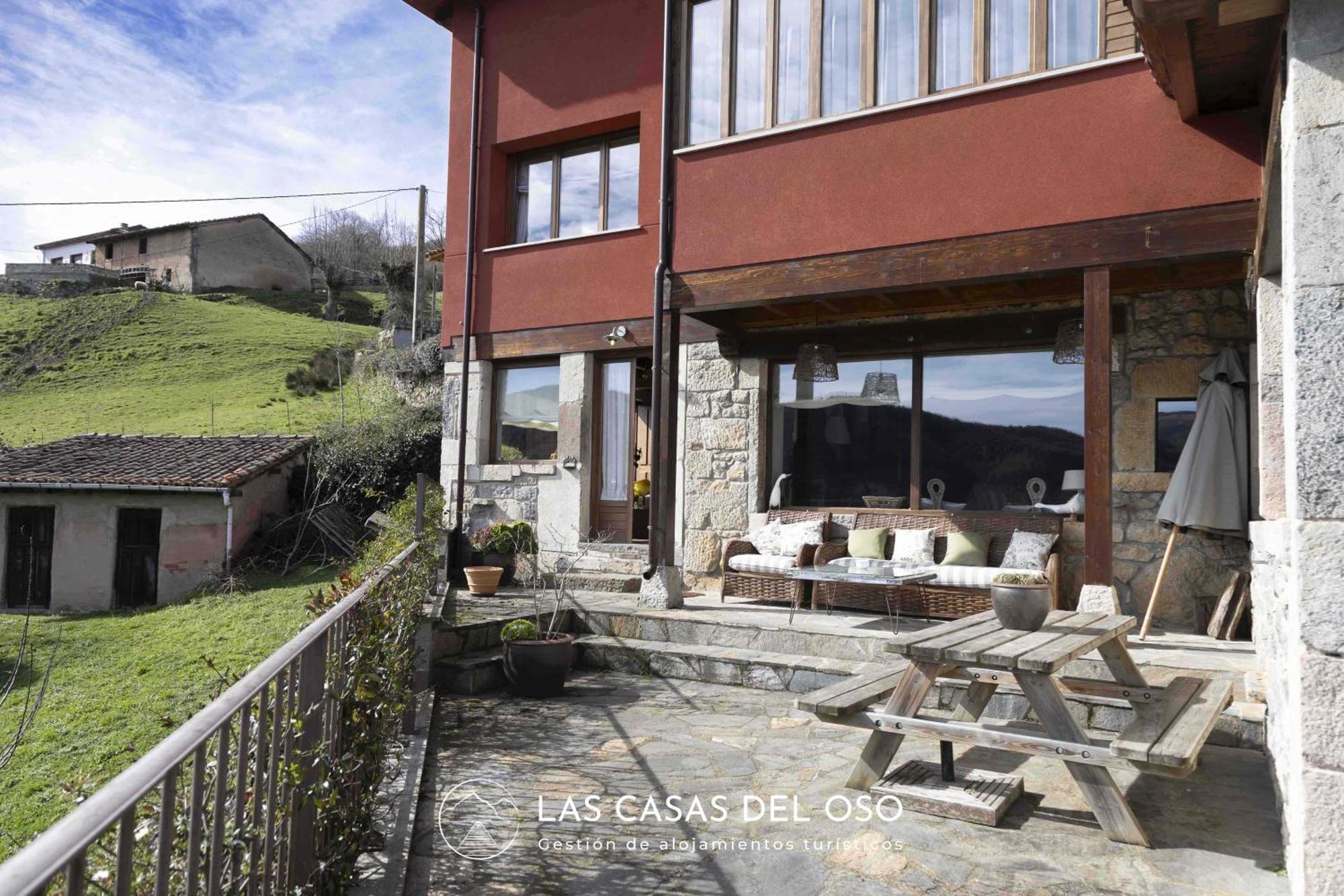 El Mirador De San Trocaya - Las Casas Del Oso Villamarcel Exterior foto